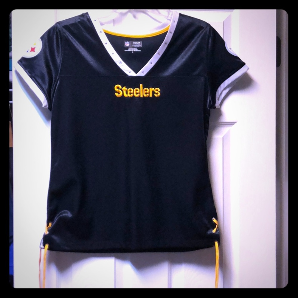 Steelers women’s jersey. Large